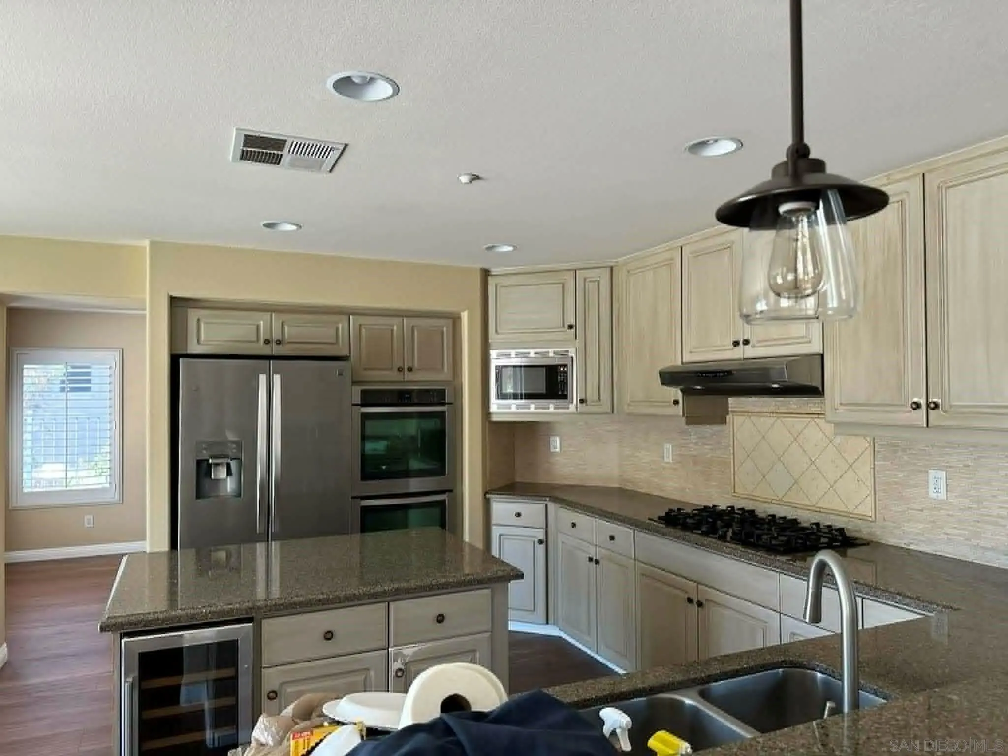 2552 Valley Waters Court Spring Valley, CA 91978 - Photo 11 of 21