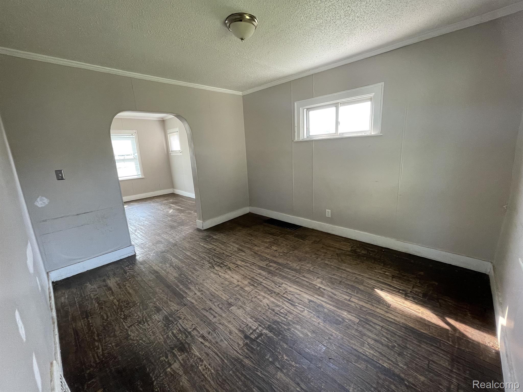 268 Harrison Street Pontiac, MI 48341 - Photo 8 of 21 Gallery Image 8