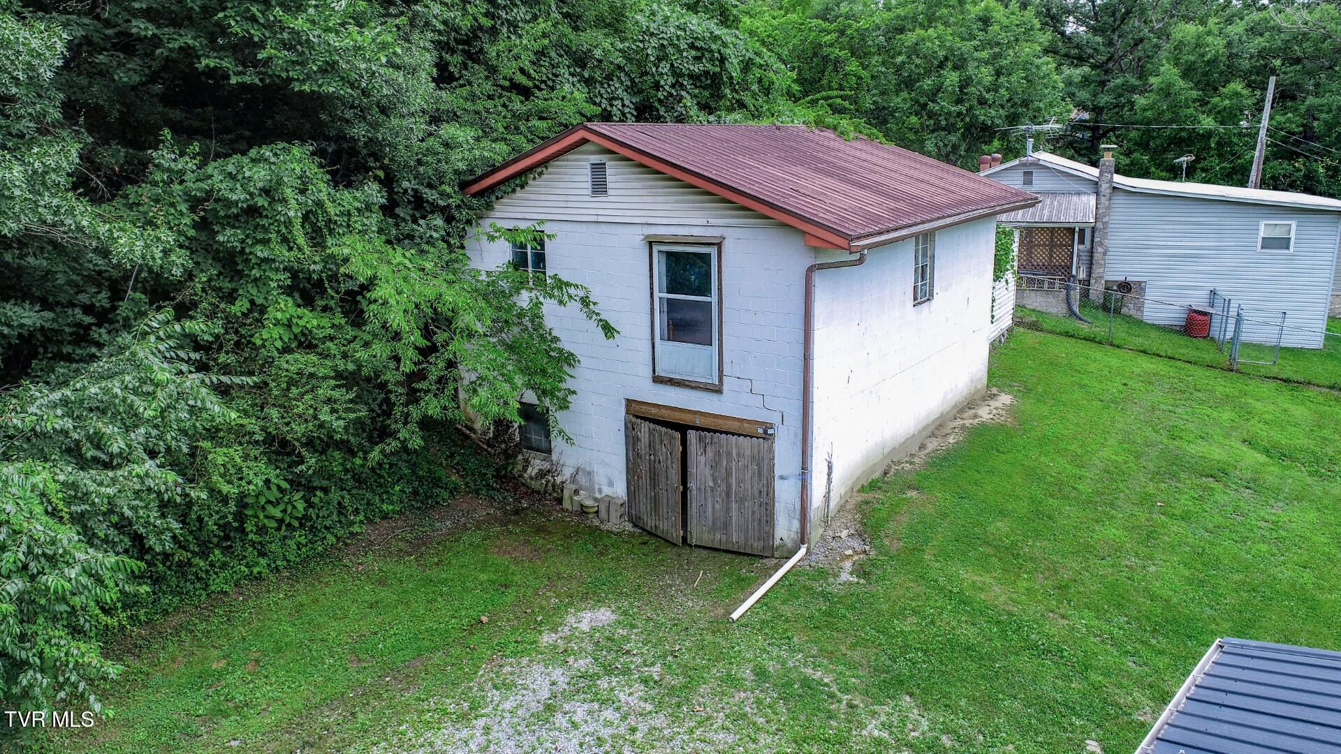 421 Duncan Street Newport, TN 37821 - Photo 24 of 56 20
