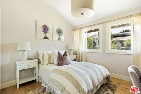 $12,000 | 3206 Canyon Lake Drive, Los Angeles, CA 90068