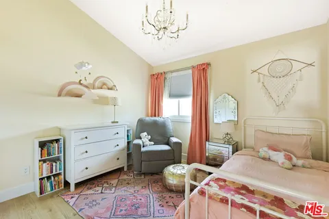 $12,000 | 3206 Canyon Lake Drive, Los Angeles, CA 90068