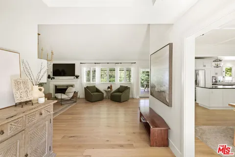 $12,000 | 3206 Canyon Lake Drive, Los Angeles, CA 90068