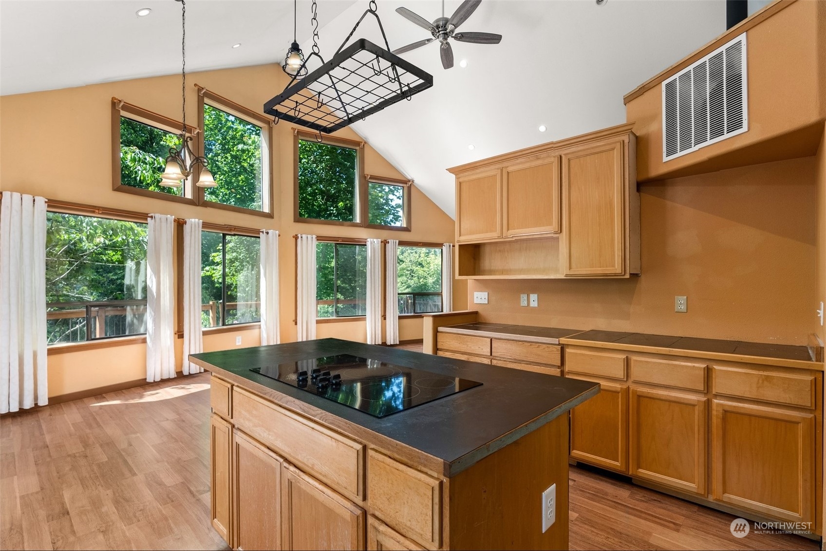 145 Bartlett Road Mossyrock, WA 98564 - Photo 10 of 40 Gallery Image 10