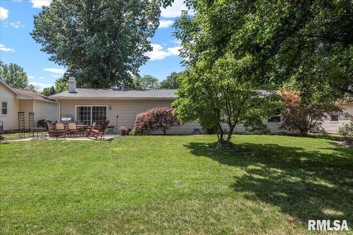 18 Red Oak Lane Springfield, IL 62712 - Photo 39 of 42