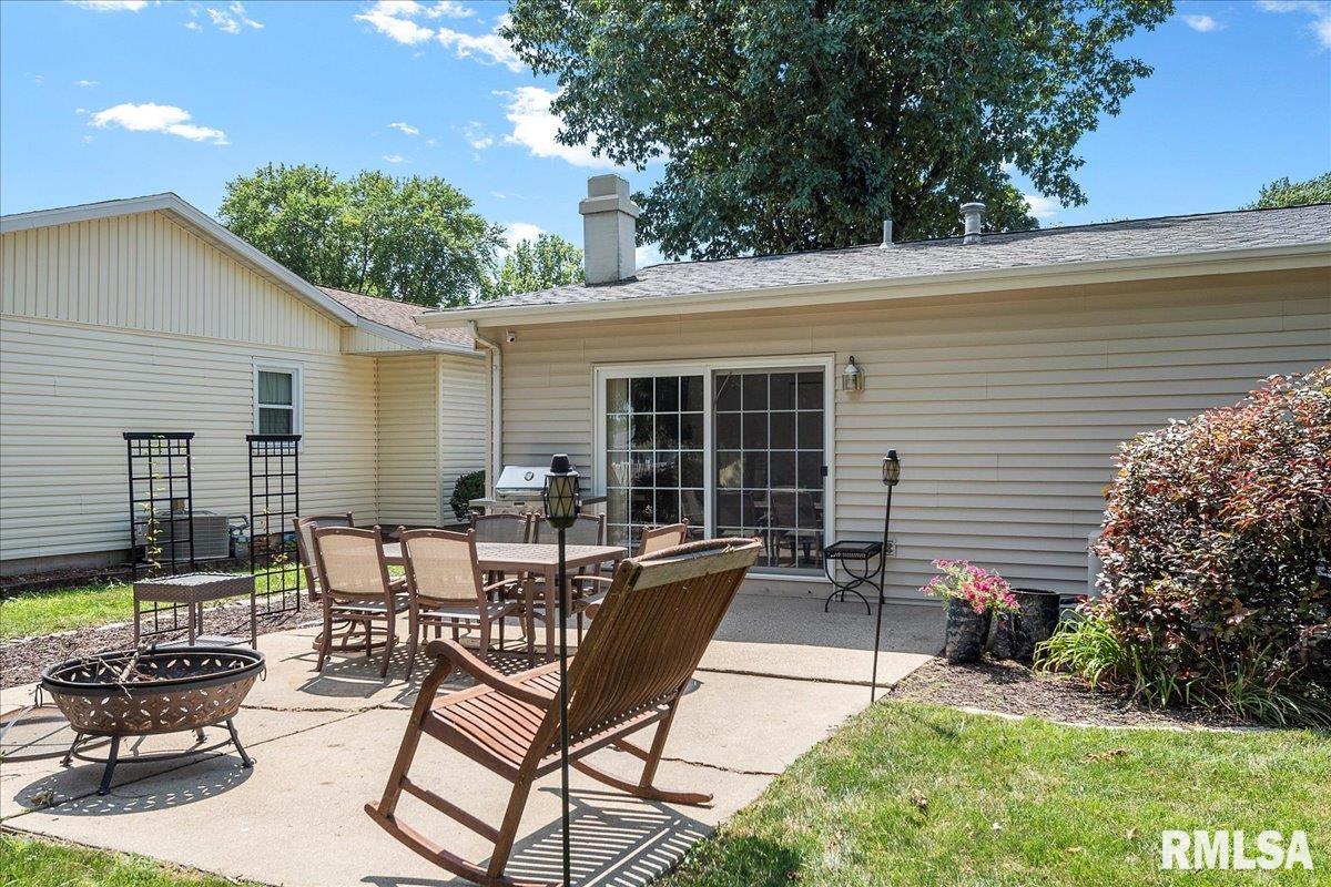 18 Red Oak Lane Springfield, IL 62712 - Photo 42 of 42