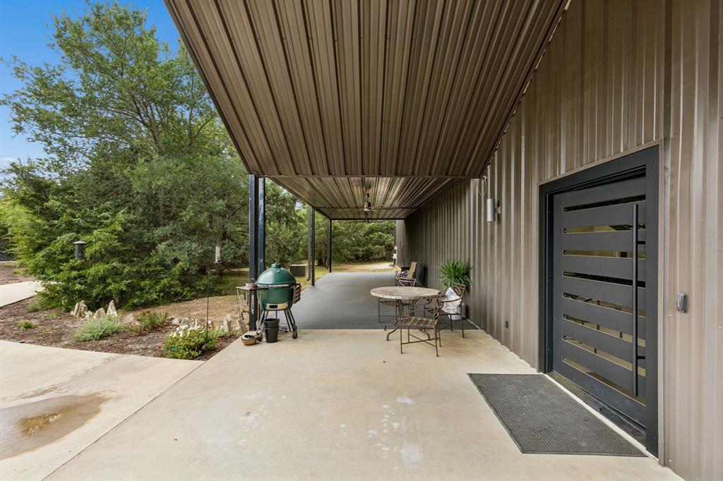 1306 Morrow Road Valley View, TX 76272 - Photo 35 of 40