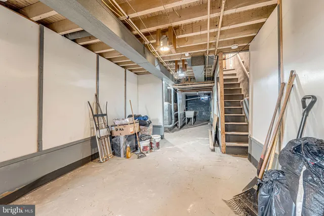 a view of a storage & utility room