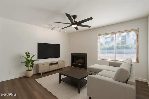 $249,000 | 5146 East Oak Street, Unit 112, Phoenix, AZ 85008