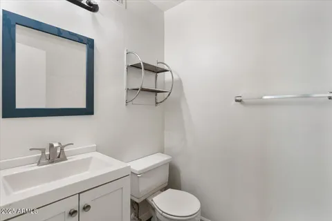 $249,000 | 5146 East Oak Street, Unit 112, Phoenix, AZ 85008