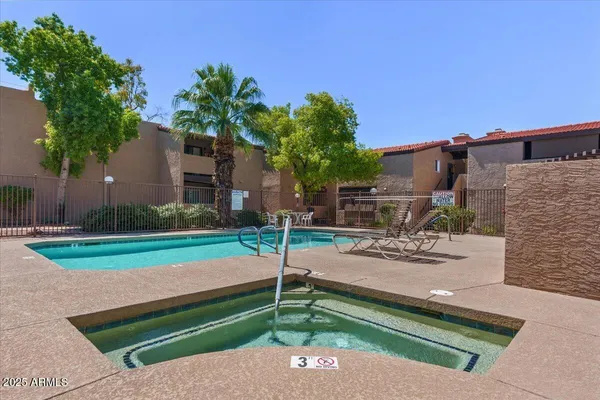 $249,000 | 5146 East Oak Street, Unit 112, Phoenix, AZ 85008