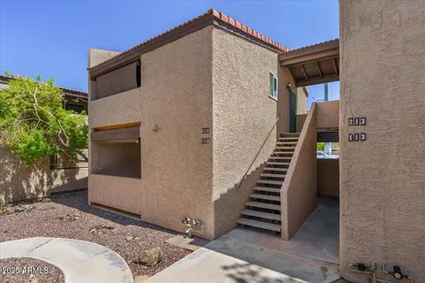$249,000 | 5146 East Oak Street, Unit 112, Phoenix, AZ 85008