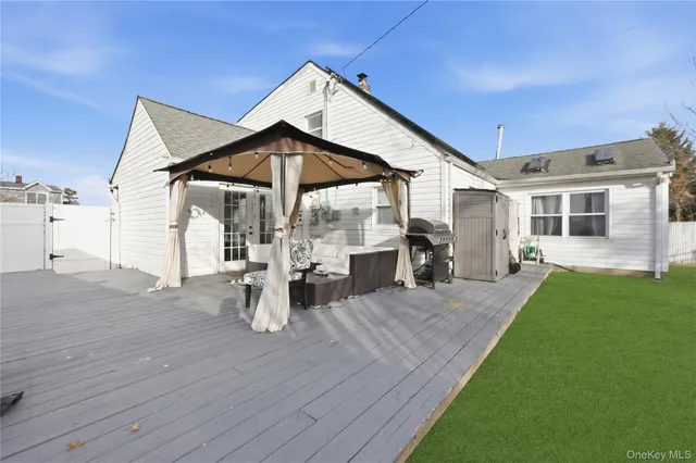 $815,000 | 54 Morning Glory Road, Levittown, NY 11756