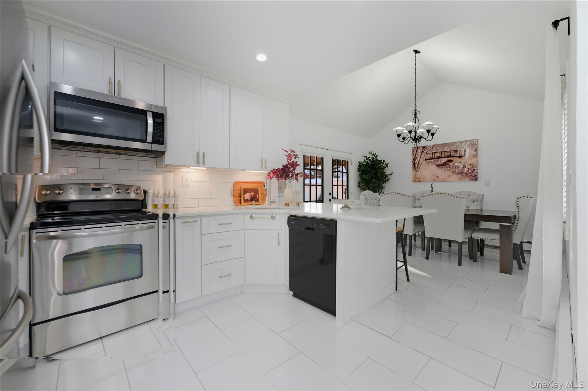 54 Morning Glory Road Levittown, NY 11756 - Photo 7 of 19