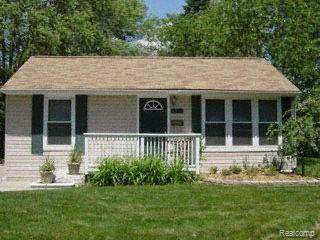 2256 Oxford Road Berkley, MI 48072 - Photo 1 of 1 Front