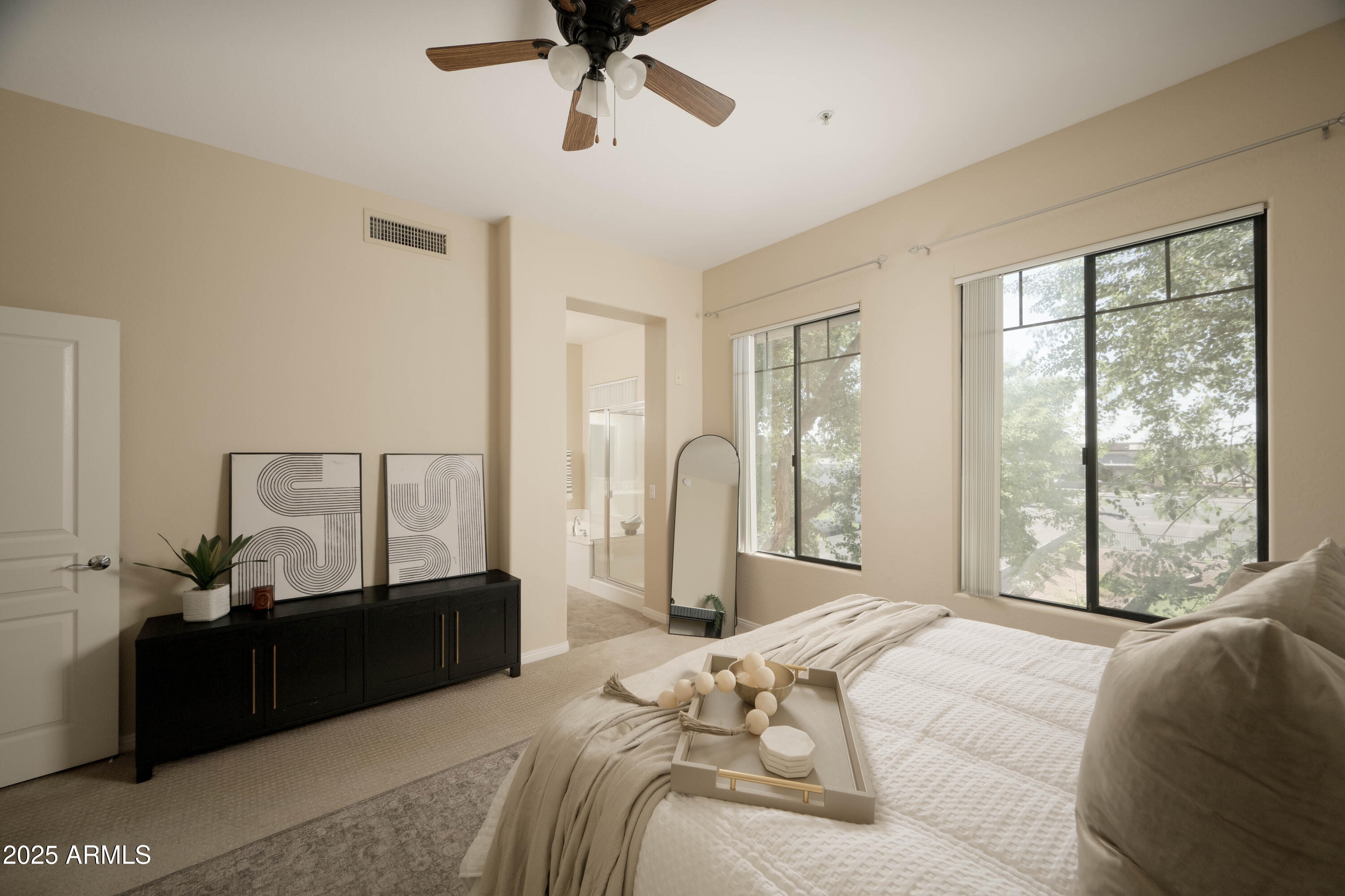 2989 North 44th Street, Unit 2001 Phoenix, AZ 85018 - Photo 8 of 30