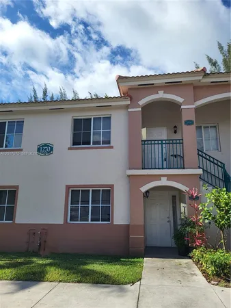 $175,000 | 1270 Southeast 31st Court, Unit 20435, Homestead, FL 33035