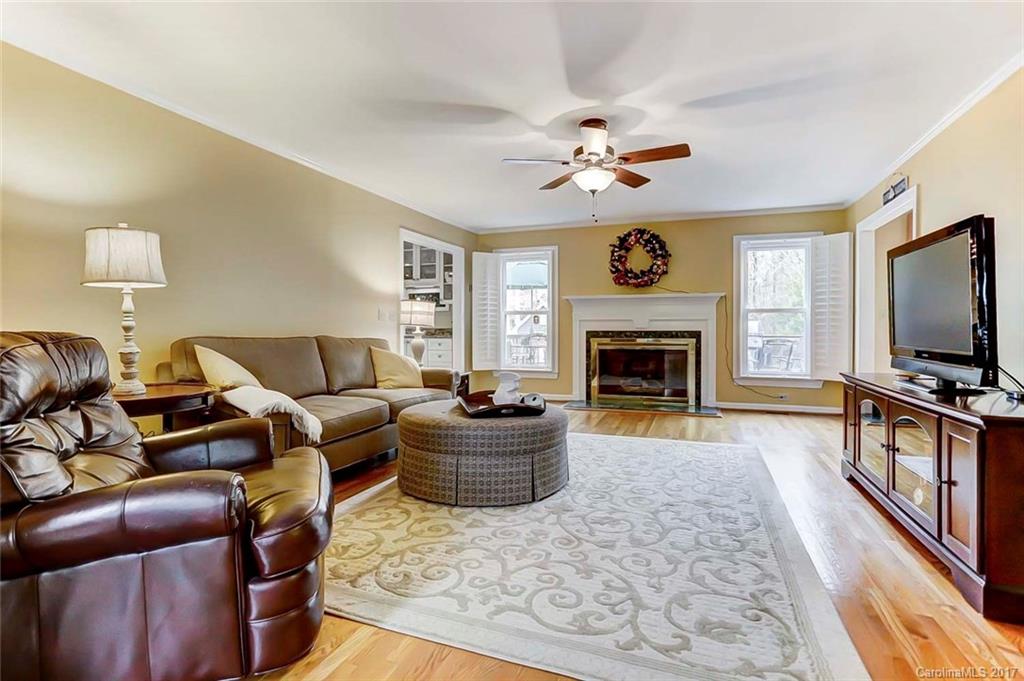13006 Hamilton Pl Drive Fort Mill, SC 29708 - Photo 3 of 24 Gallery Image 3