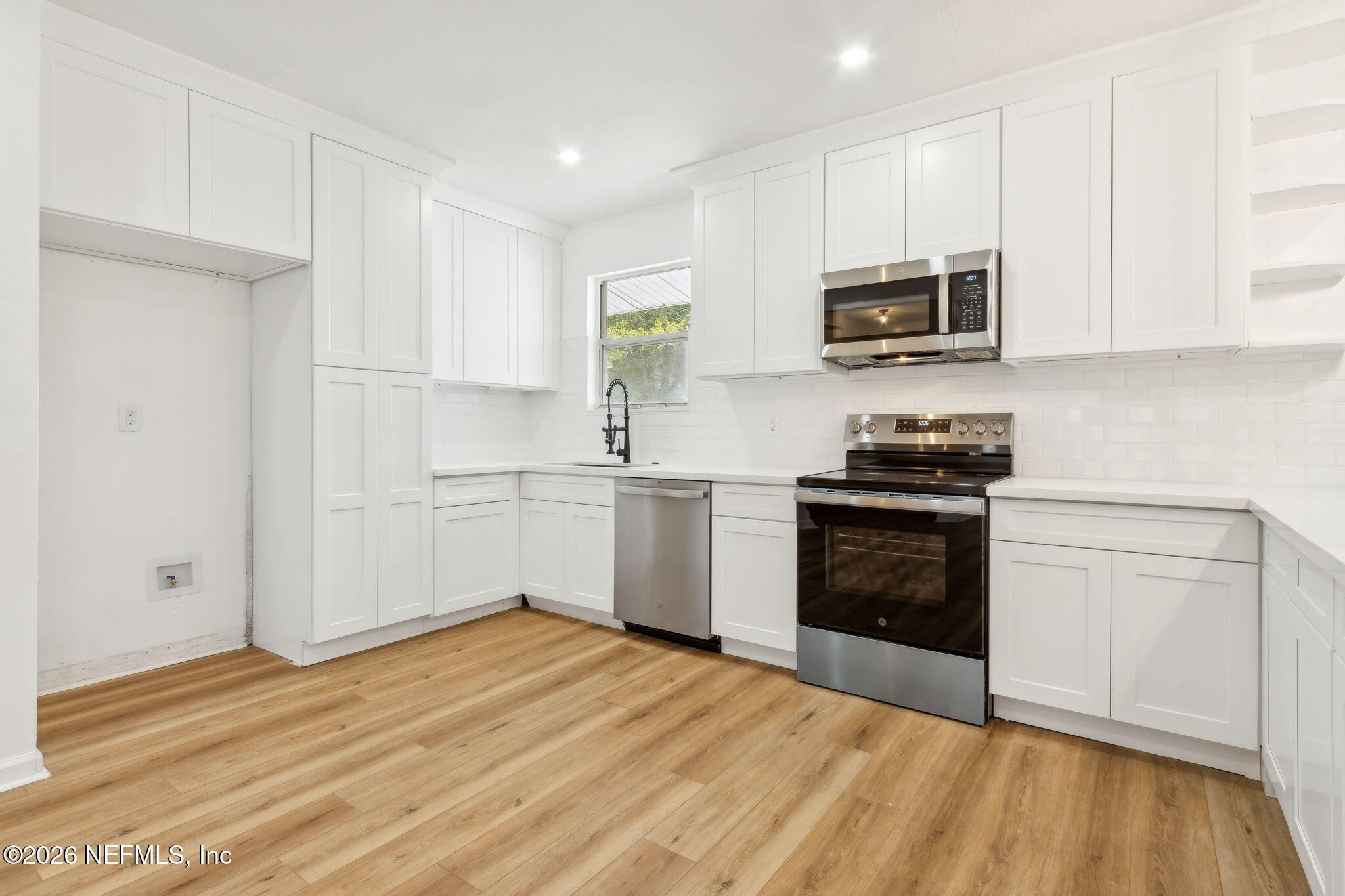 1519 Cornell Road Jacksonville, FL 32207 - Photo 17 of 38 Kitchen