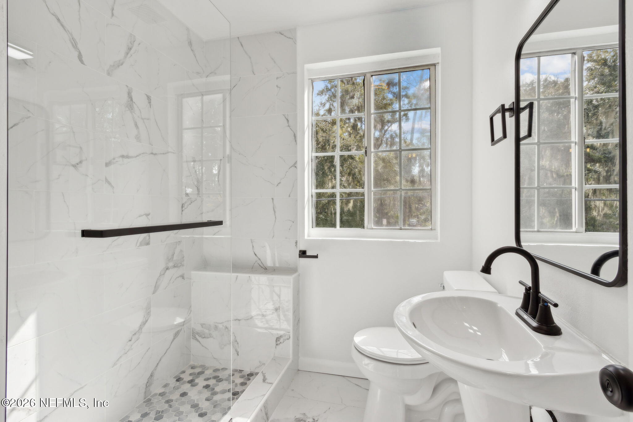 1519 Cornell Road Jacksonville, FL 32207 - Photo 31 of 38 Bathroom