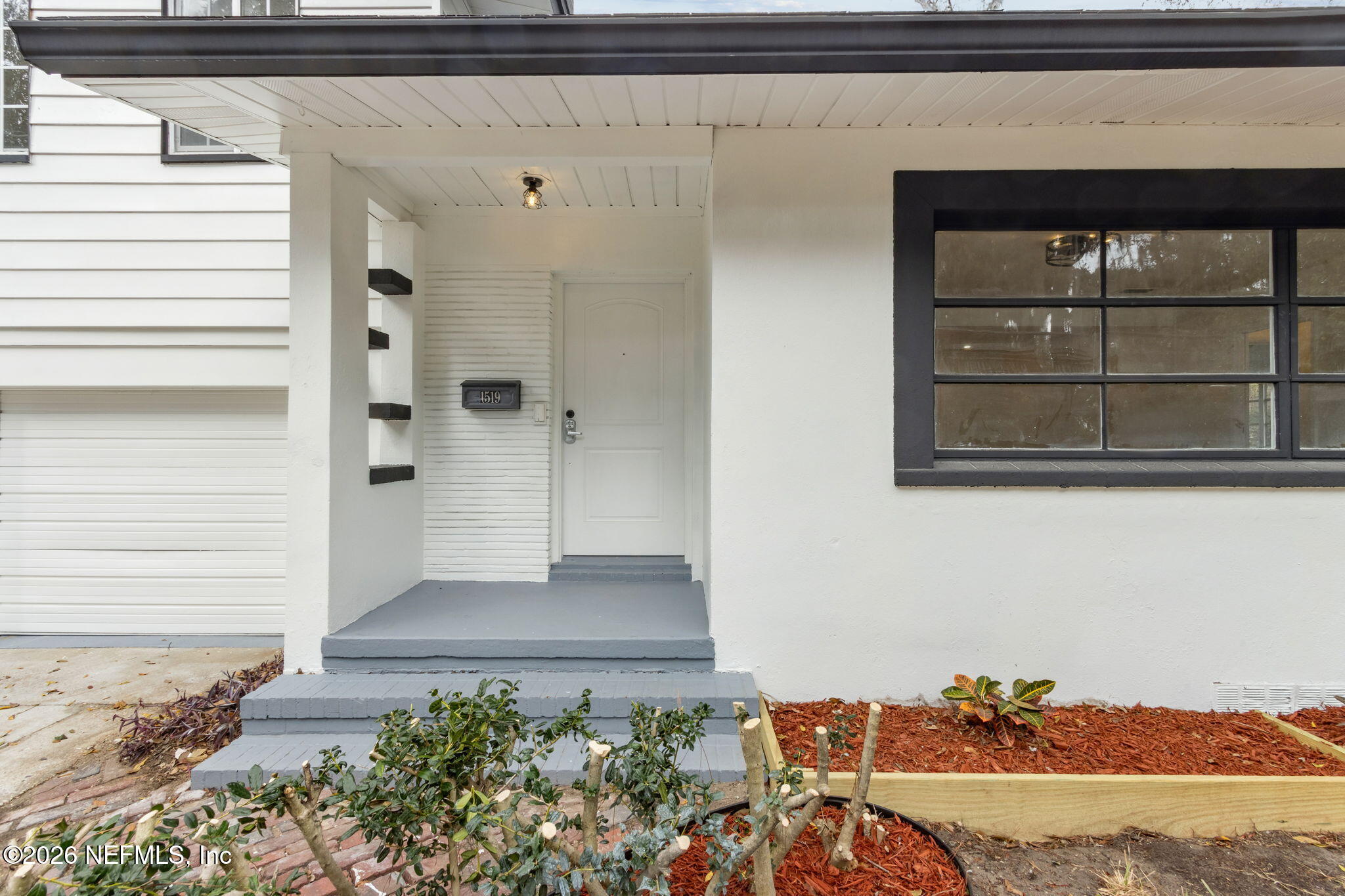 1519 Cornell Road Jacksonville, FL 32207 - Photo 6 of 38 Front Foyer