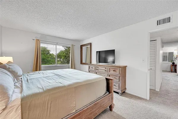 $215,000 | 117 Gardens Drive, Unit 204, Pompano Beach, FL 33069