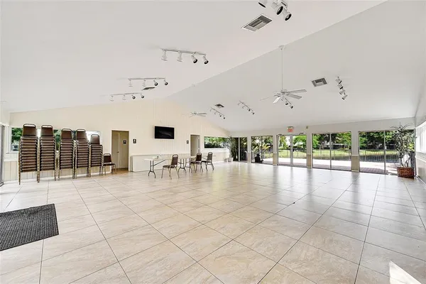 $215,000 | 117 Gardens Drive, Unit 204, Pompano Beach, FL 33069
