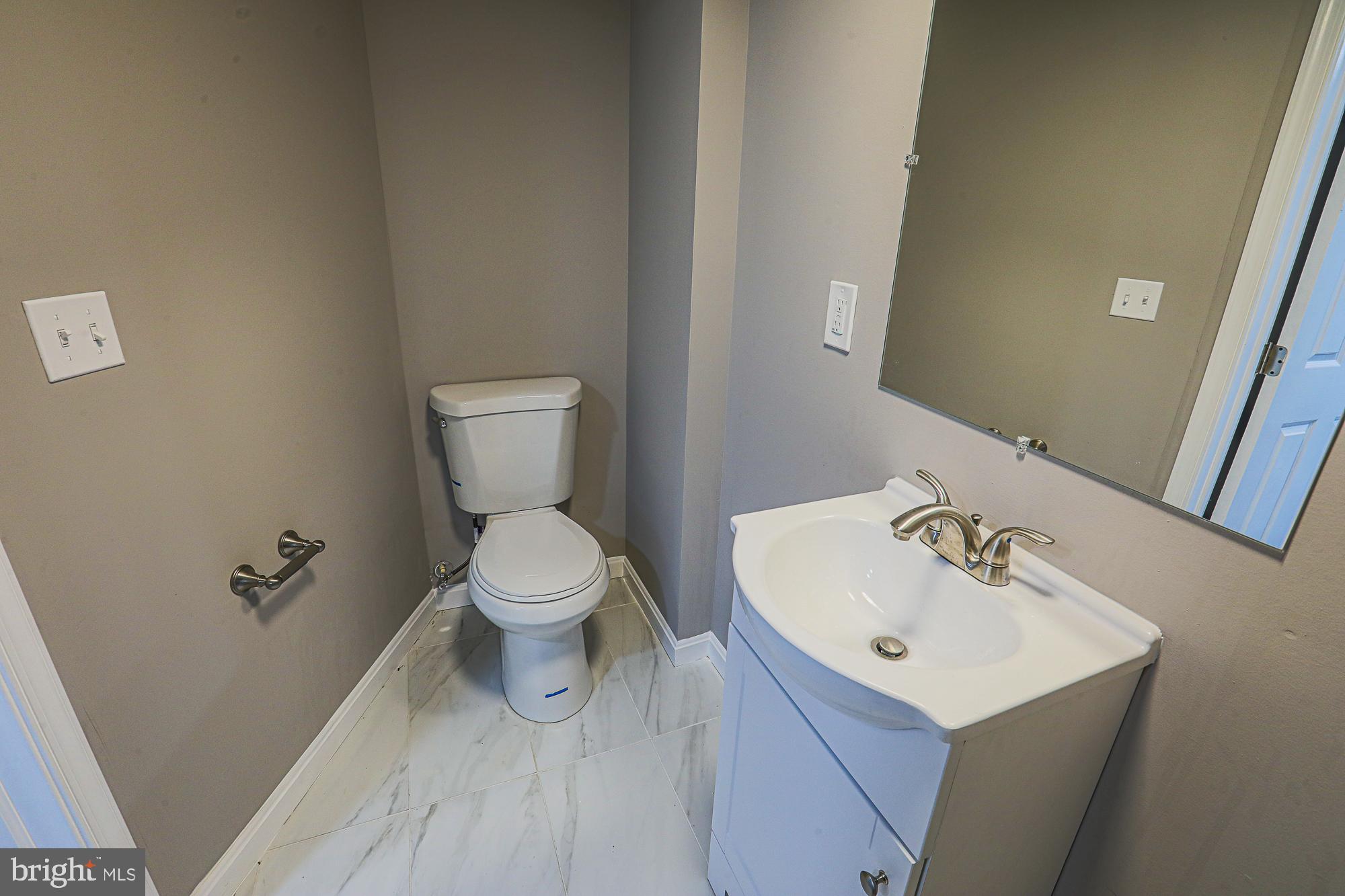 1904 Cedric Road Baltimore, MD 21216 - Photo 31 of 39