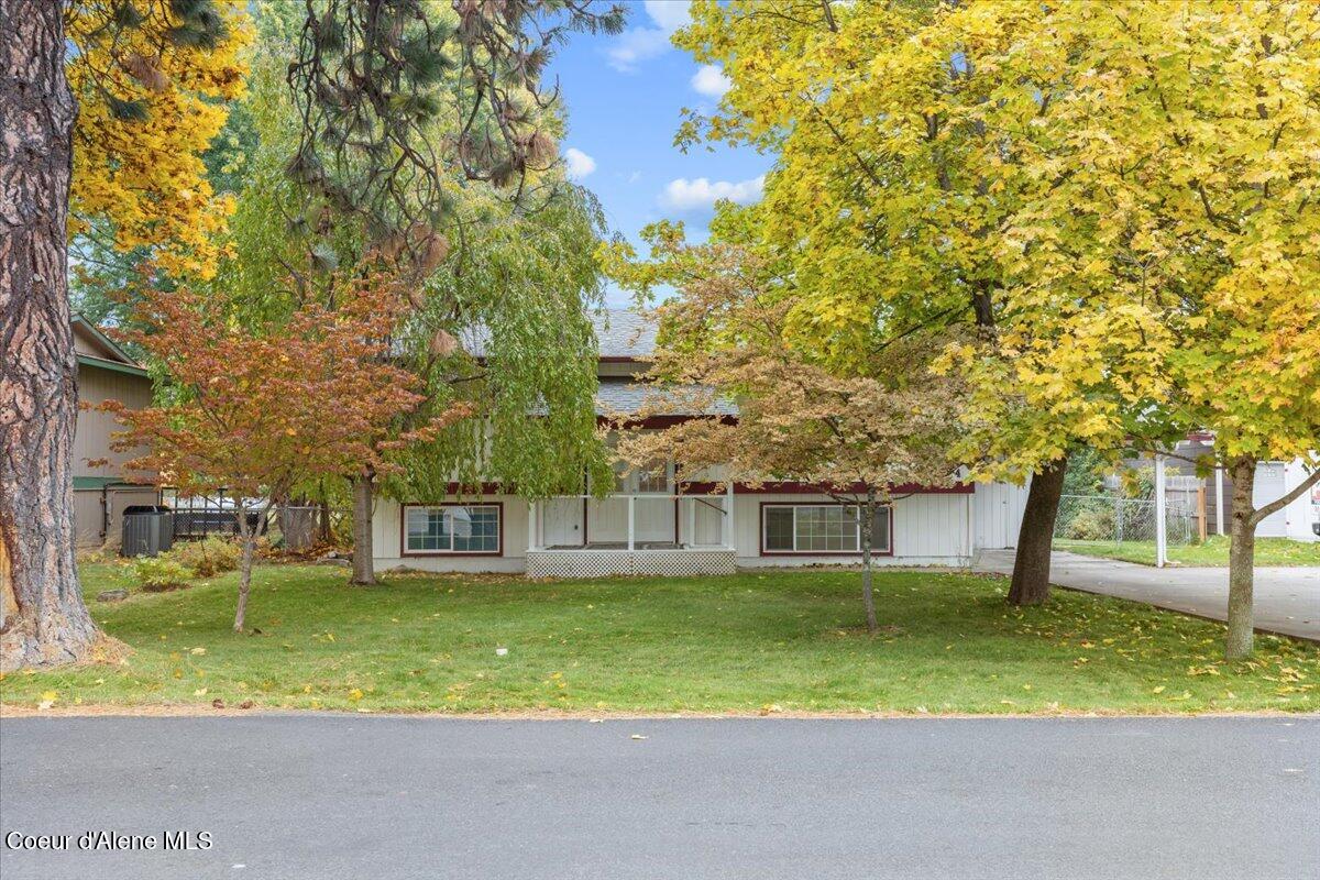 10934 North Maple Street Hayden, ID 83835 - Photo 2 of 48 09-IMG_7369