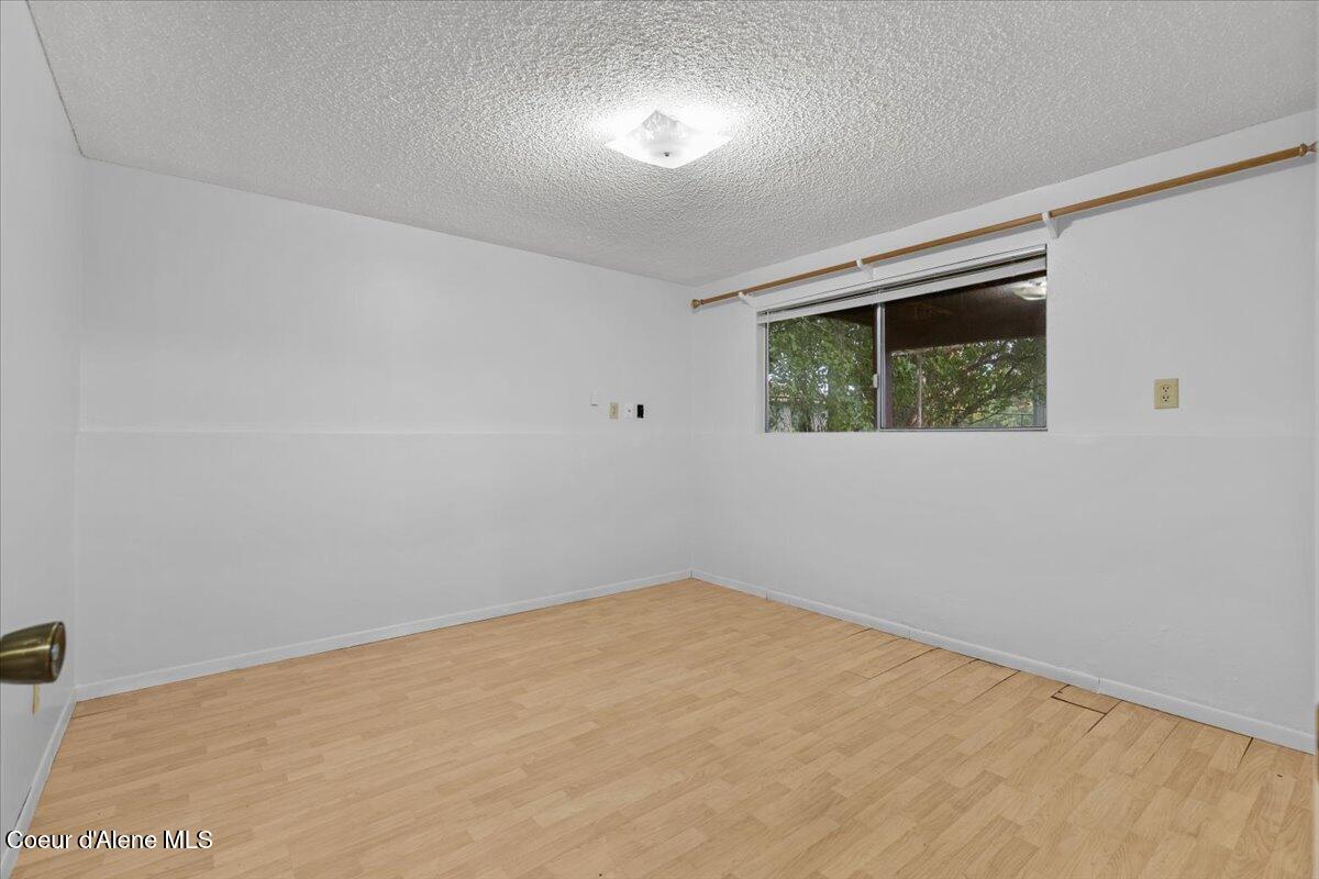 10934 North Maple Street Hayden, ID 83835 - Photo 30 of 48 33-IMG_7452