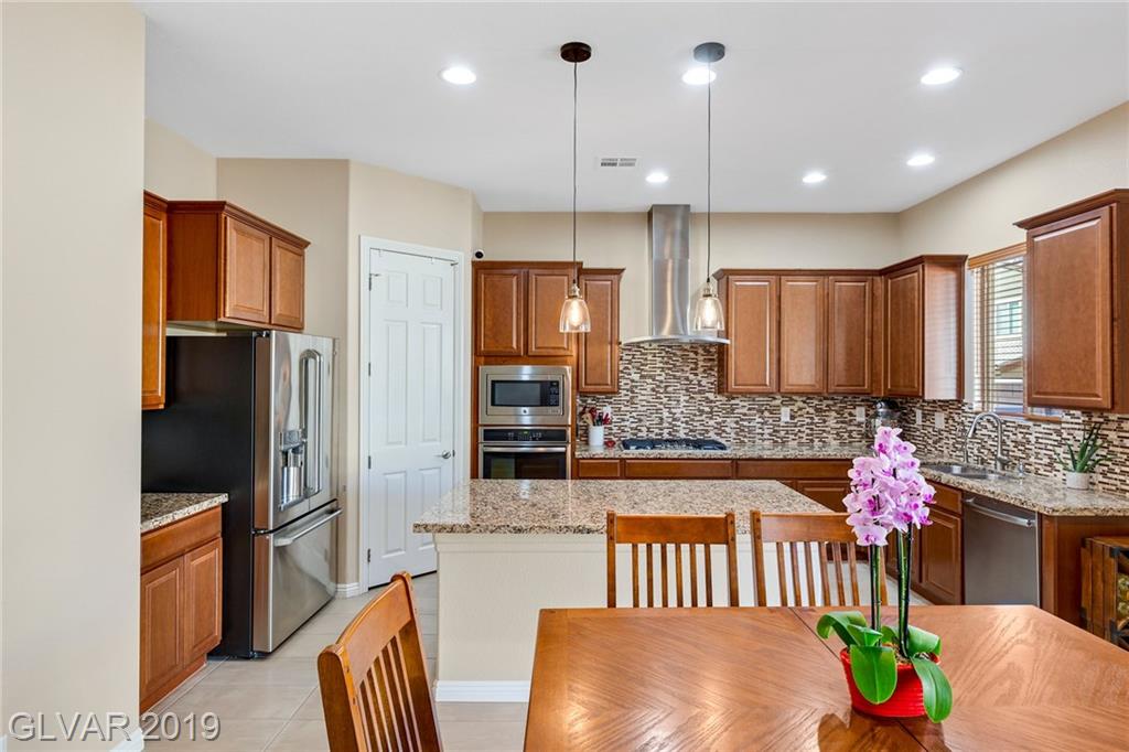 82 Einstein Ridge Way Las Vegas, NV 89183 - Photo 11 of 35 Gallery Image 11