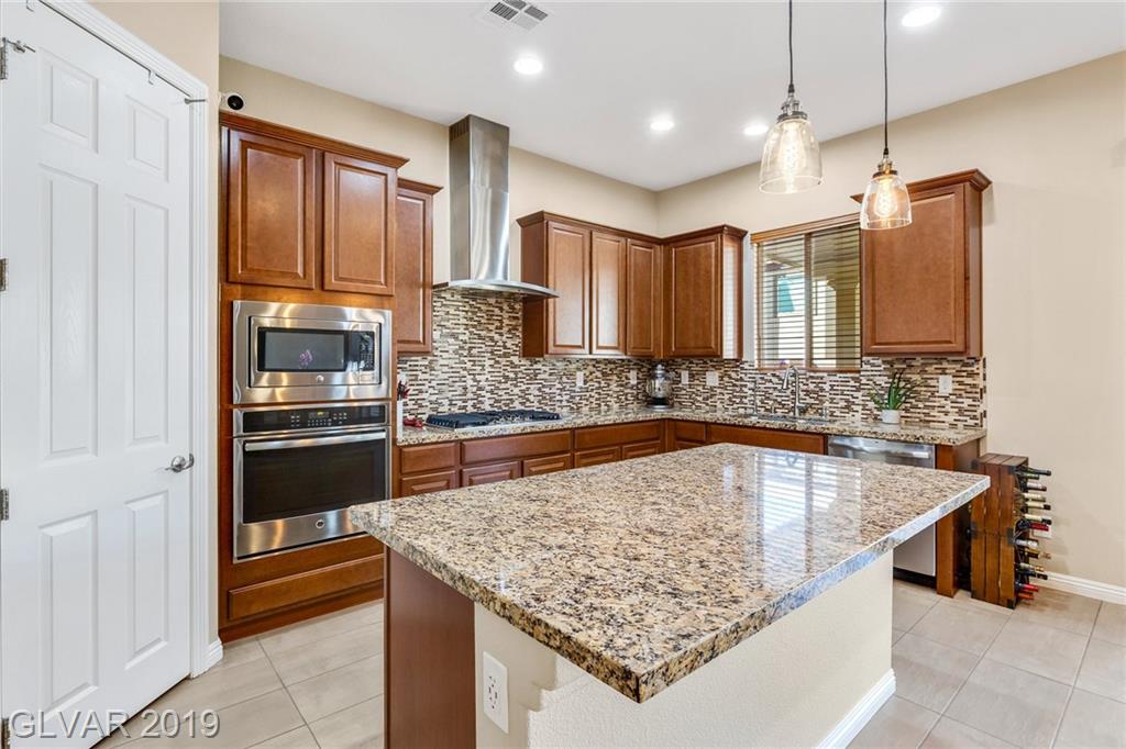 82 Einstein Ridge Way Las Vegas, NV 89183 - Photo 12 of 35 Gallery Image 12