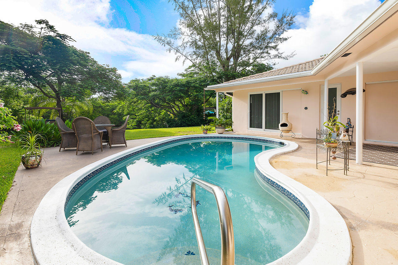 1045 Northwest 6th Avenue Boca Raton, FL 33432 - Photo 25 of 39 Tropical Pool