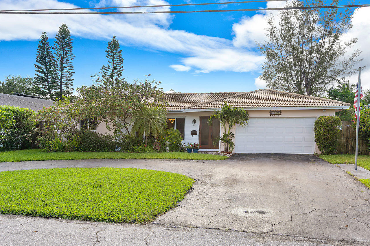1045 Northwest 6th Avenue Boca Raton, FL 33432 - Photo 3 of 39 002-1045NW6thAve-BoyntonBeach-FL-small
