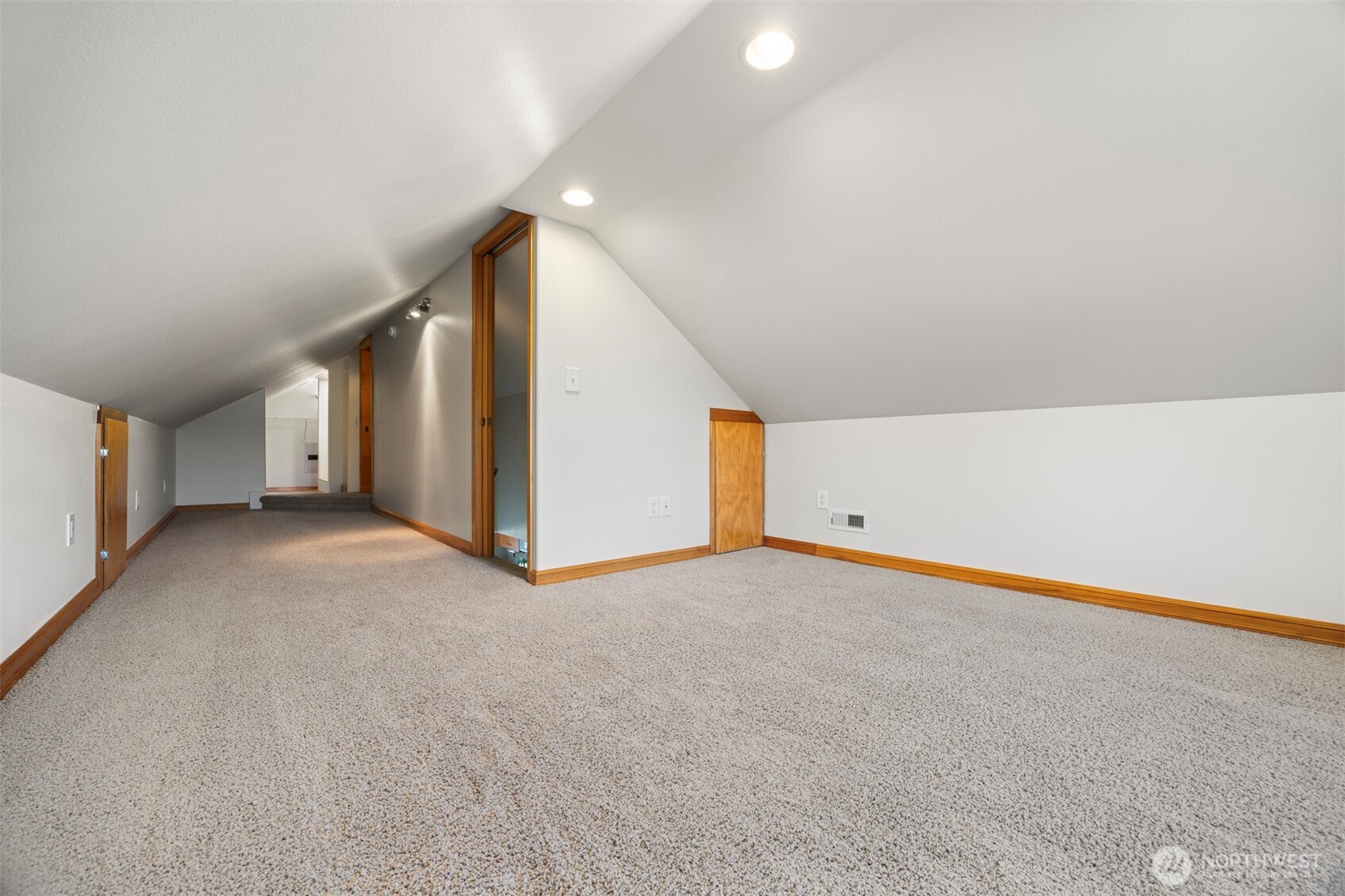17219 Calhoun Road Mount Vernon, WA 98273 - Photo 18 of 40