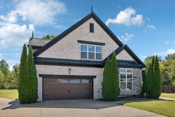 $799,900 | 3140 Hidden Creek Drive, Mount Juliet, TN 37122