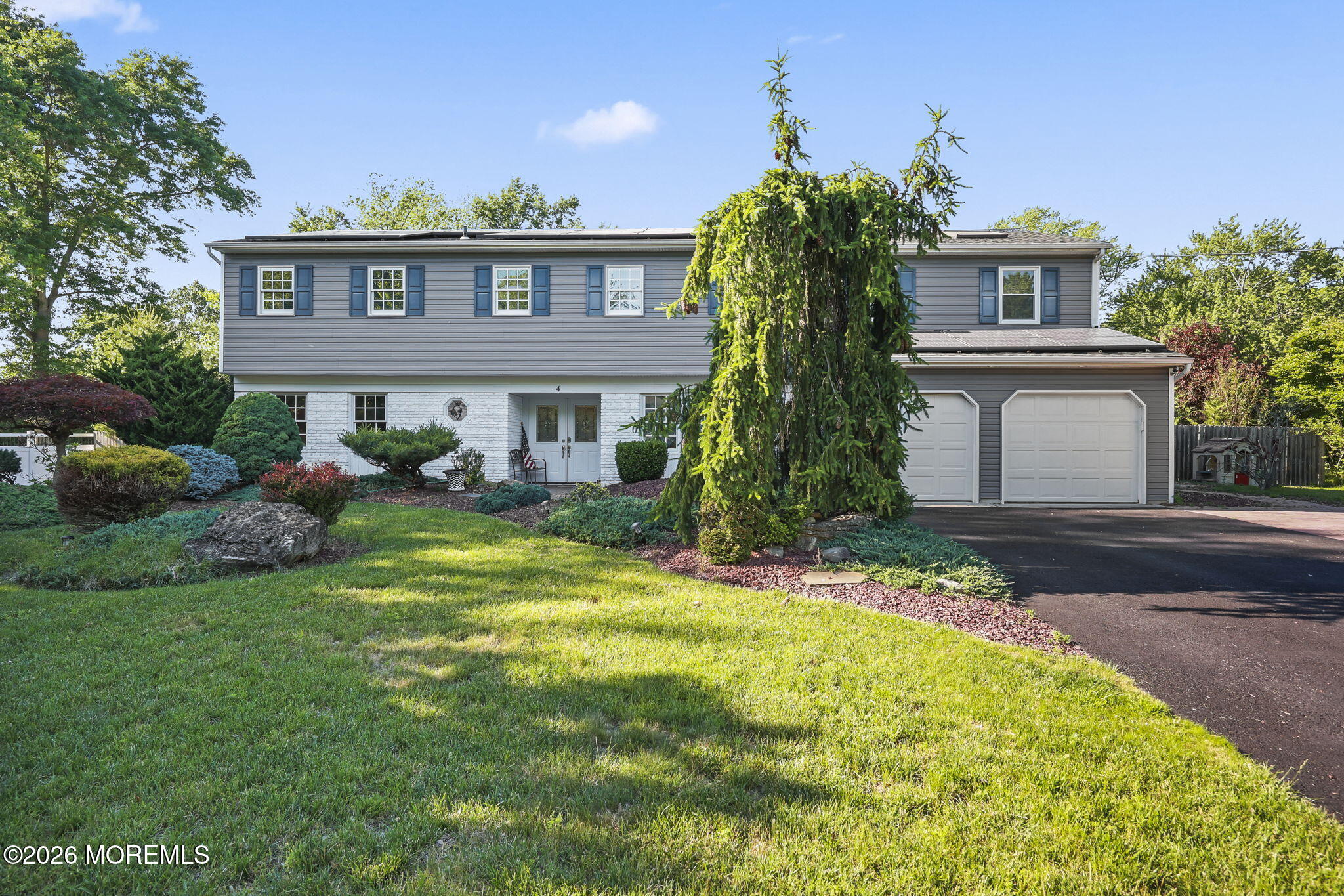 4 Canadian Woods Road Marlboro, NJ 07746 - Photo 2 of 47 Front