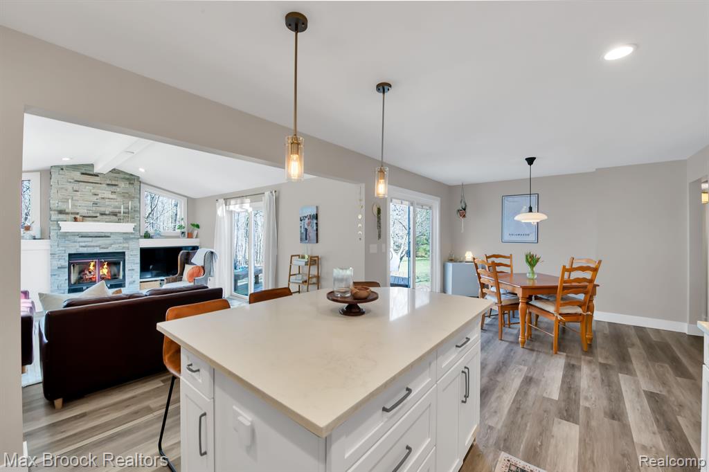 2103 North Fairview Lane Rochester Hills, MI 48306 - Photo 12 of 45