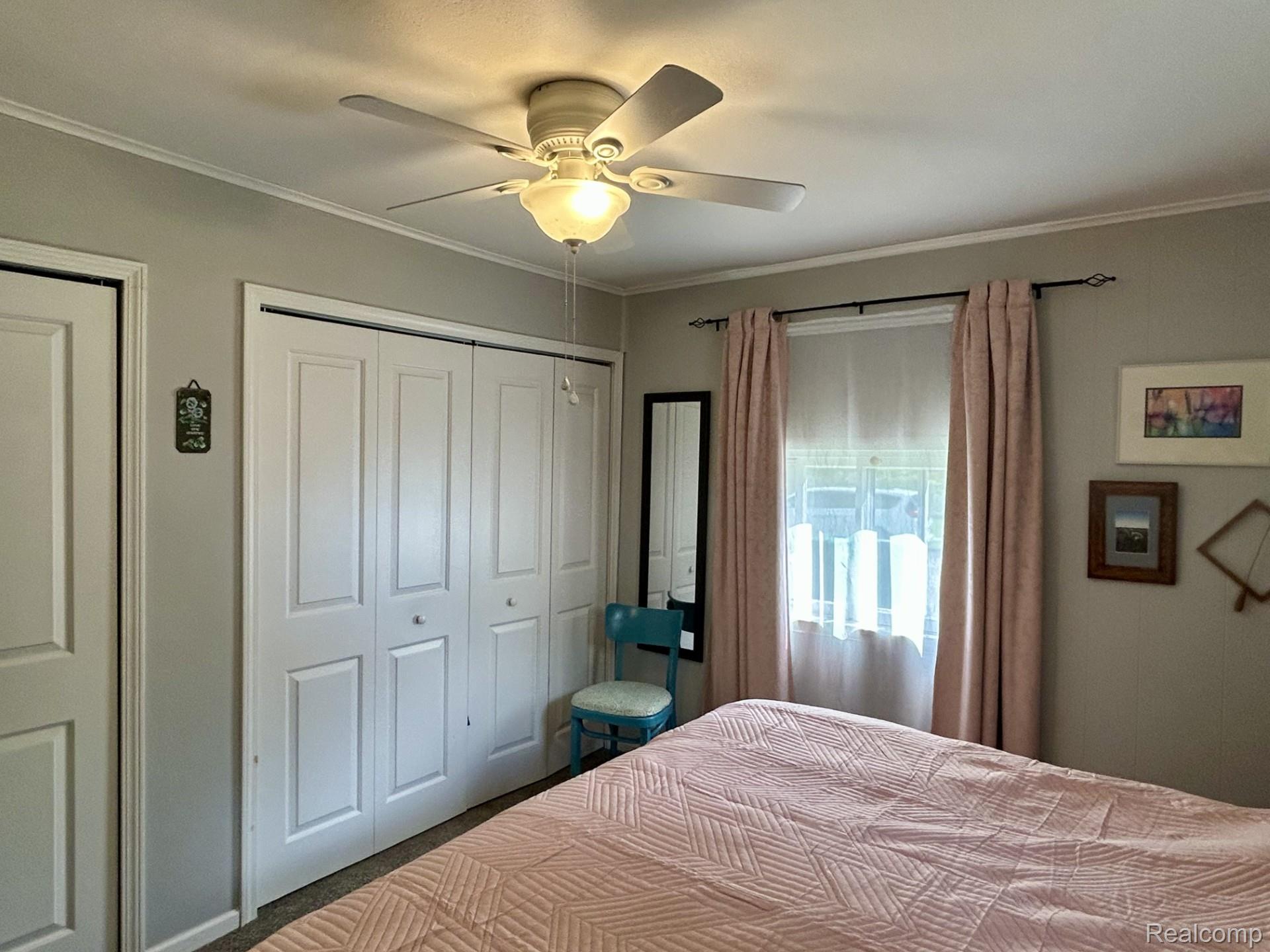 516 Clinton Street West Howell, MI 48843 - Photo 11 of 20 f0b68b41-e963-402a-af53-d8dcb182121f.jpg