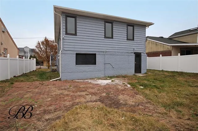 a view of backyard of house
