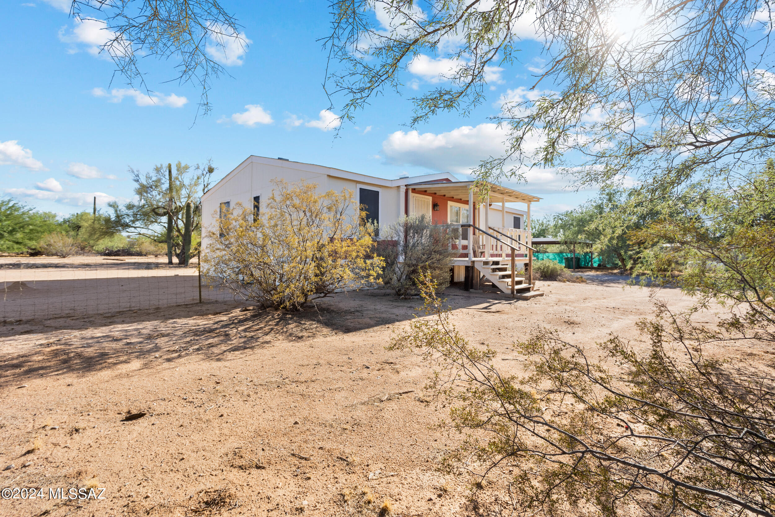 11451 West Ina Road Tucson, AZ 85743 - Photo 2 of 26