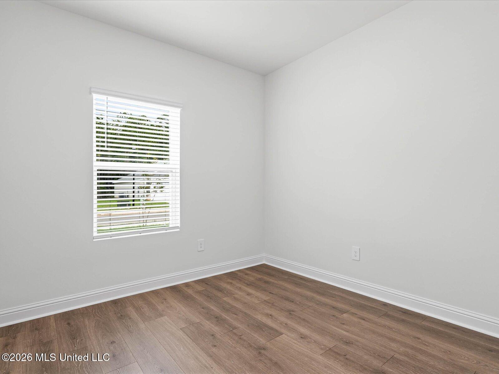 8001 Buttonbush Road Biloxi, MS 39532 - Photo 5 of 27 GLF_PalmettoPointe_Carolina_Best_Bed3_37