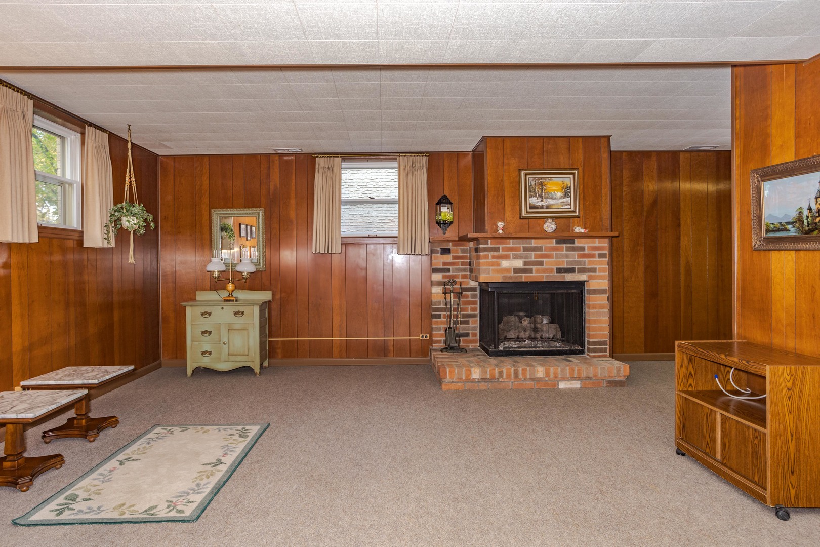 11 Manor Drive Pontiac, IL 61764 - Photo 28 of 45 a view of a livingroom with furniture and a fireplace