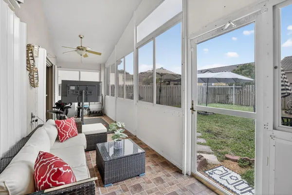 $4,400 | 495 Carrington Lane, Weston, FL 33326