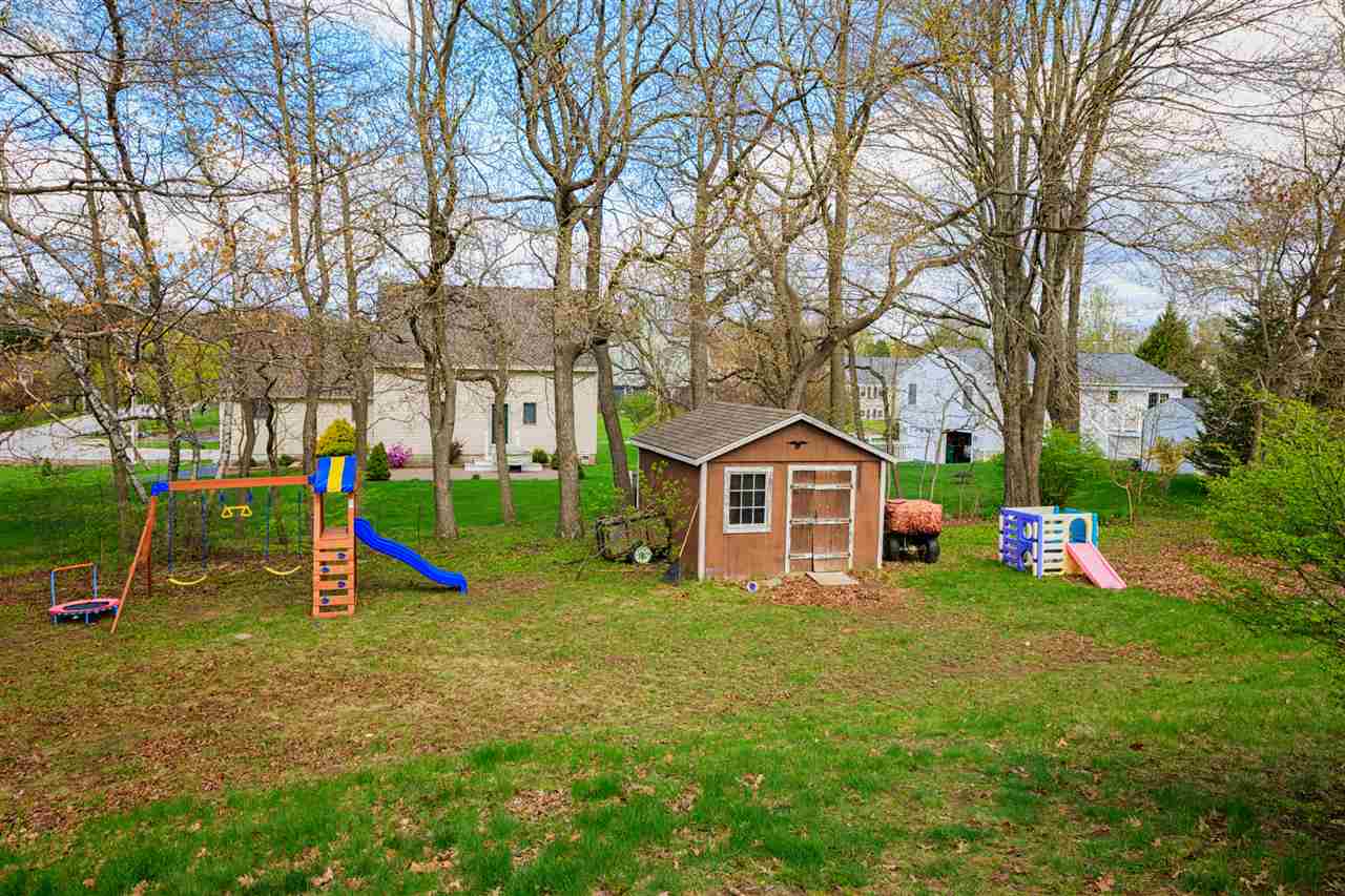 11 Anita Street Rochester, NH 03867 - Photo 5 of 26
