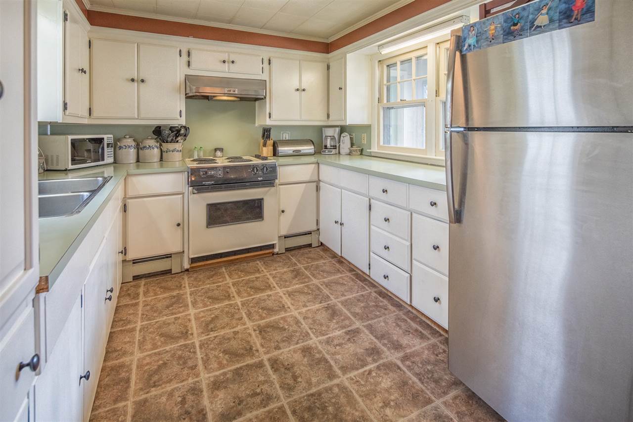 11 Anita Street Rochester, NH 03867 - Photo 7 of 26