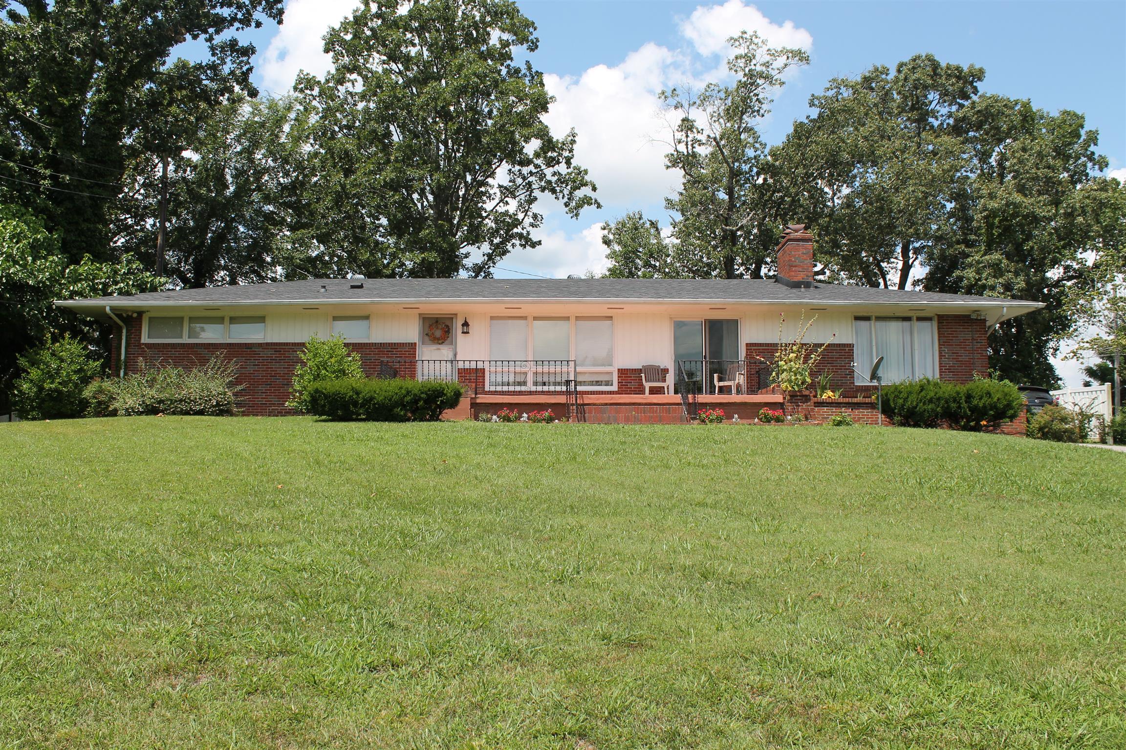 107 Lakeview Drive Dickson, TN 37055 - Photo 2 of 30 a view of house with outdoor space and porch