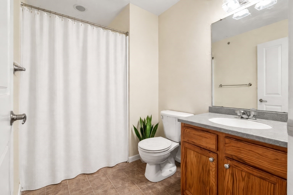 519 Main Street, Unit D Groton, MA 01450 - Photo 8 of 17