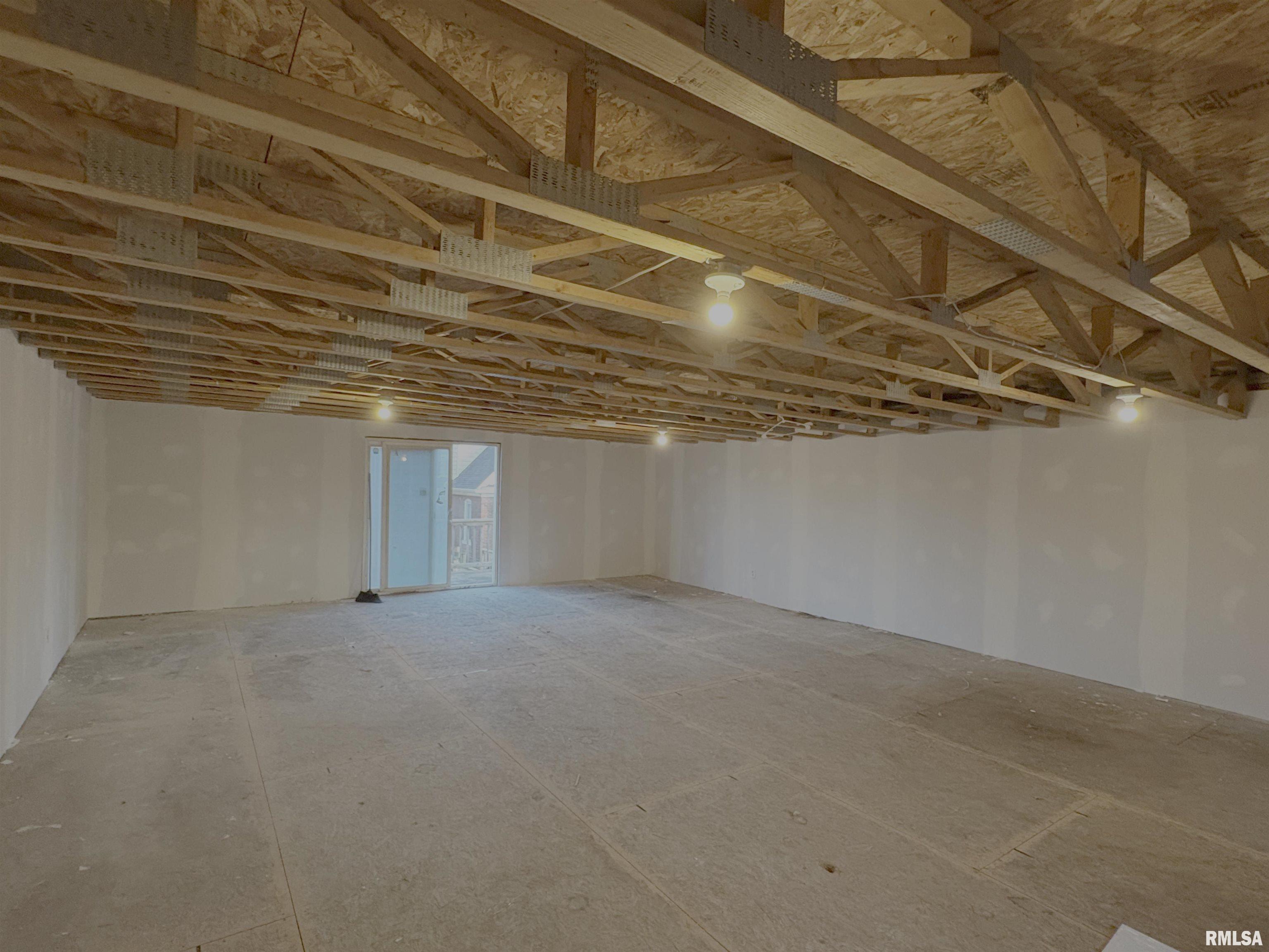 1111 North Walnut Street Springfield, IL 62702 - Photo 24 of 34