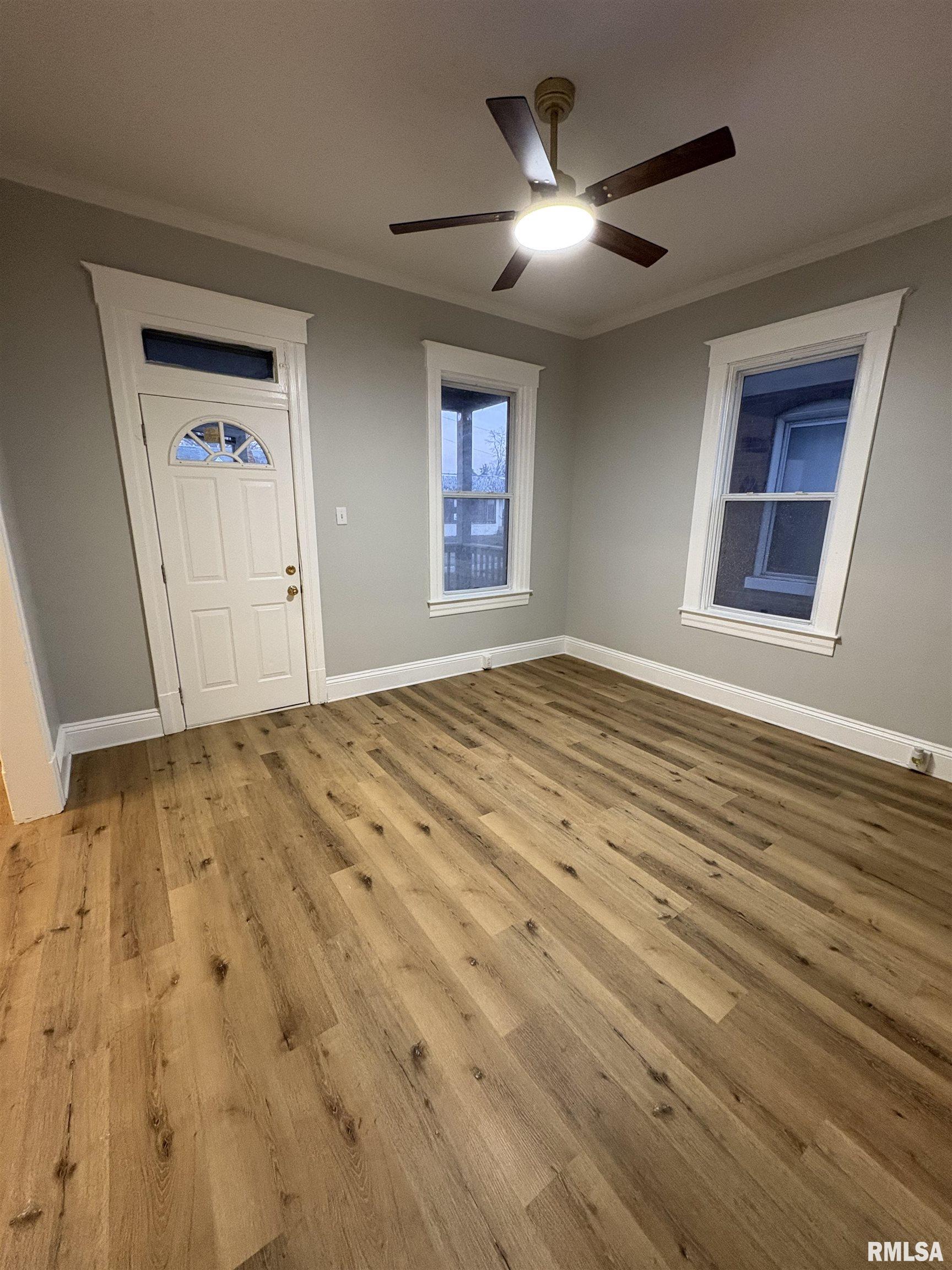 1111 North Walnut Street Springfield, IL 62702 - Photo 3 of 34