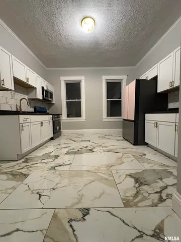 $139,900 | 1111 North Walnut Street, Springfield, IL 62702